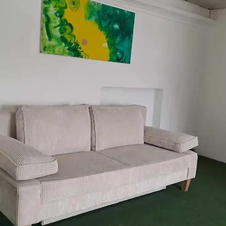 Central City Apartman Apartman *